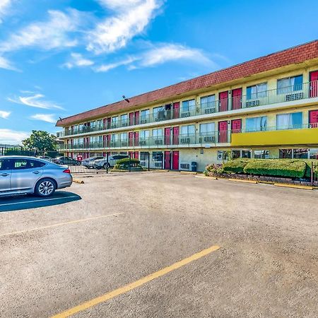 Oyo Hotel Houston Southwest I-69 Zewnętrze zdjęcie